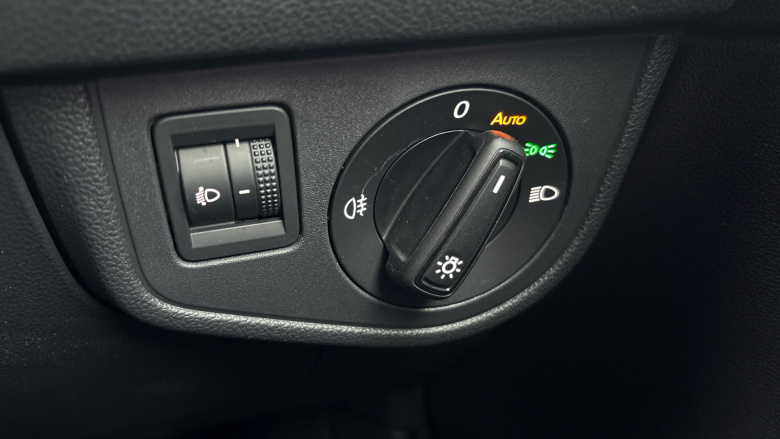 Volkswagen Polo 1.0 TSI Match 5dr Petrol Hatchback